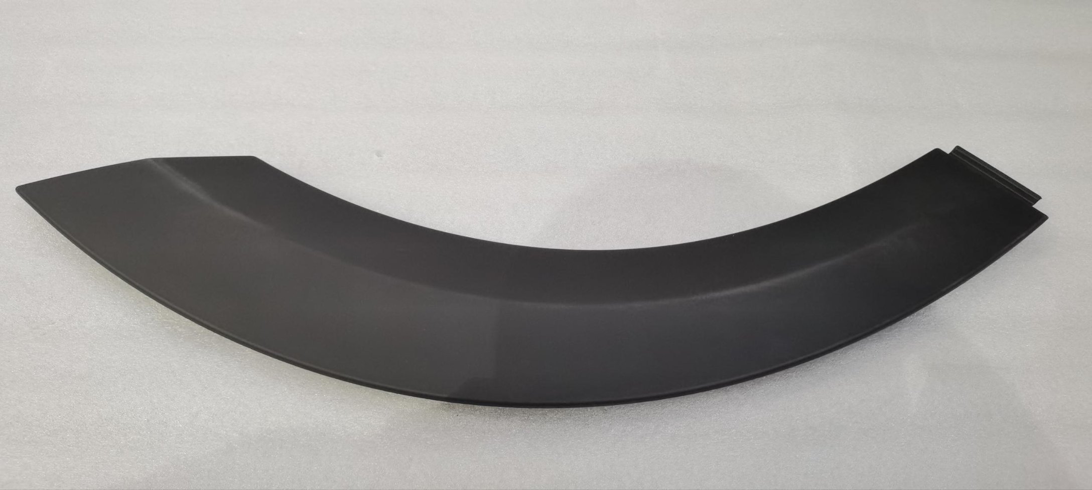 Left Rear Door Wheel Arch Trim Panel Assembly