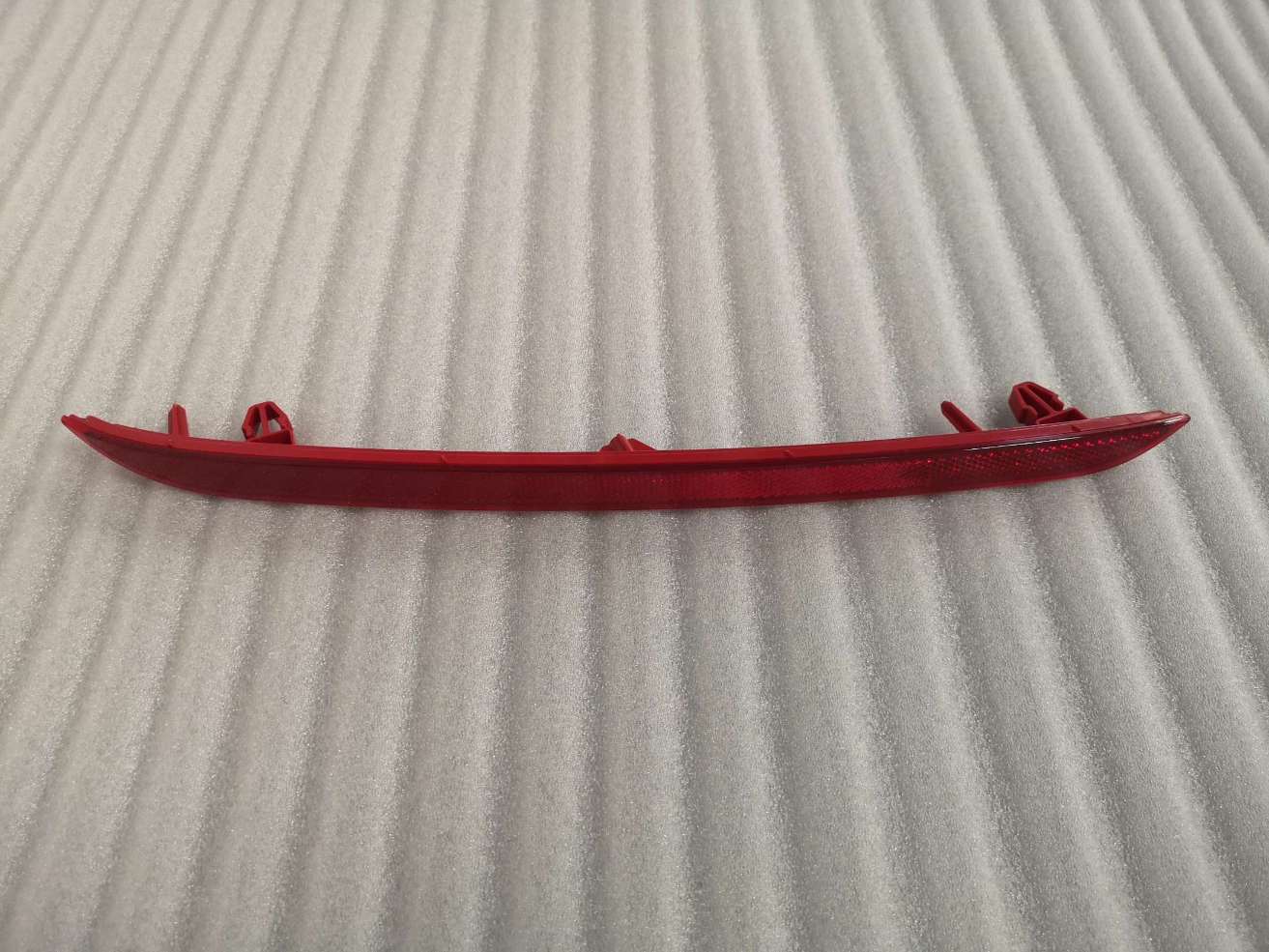 Right Rear Reflex Reflector